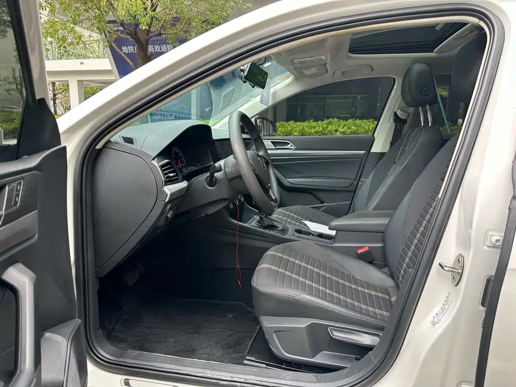 Volkswagen Lavida 2021
