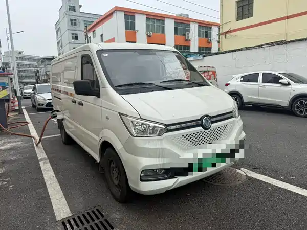 Dongfeng Yufeng EM26 2024