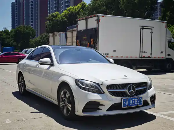 Mercedes-Benz C-Class 2020