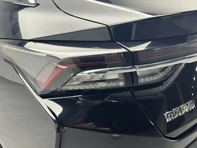 Dongfeng Yixuan MAX 2023 — фото 16