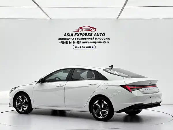Hyundai Elantra 2022
