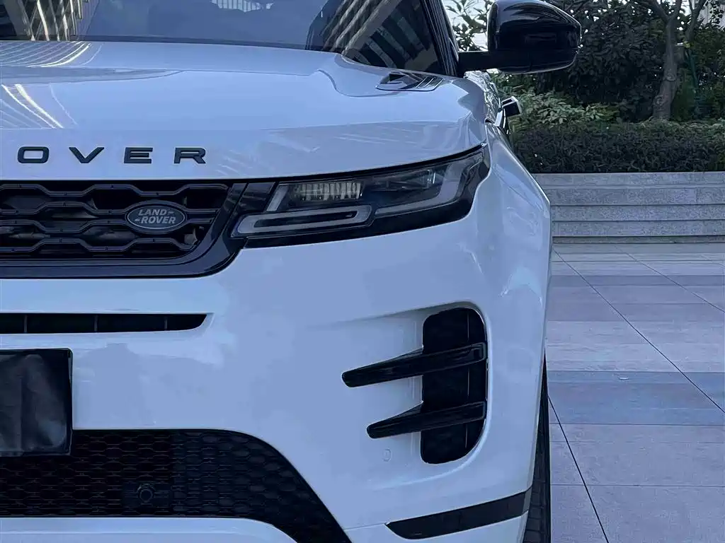Land Rover Evoque 2020 — фото 16