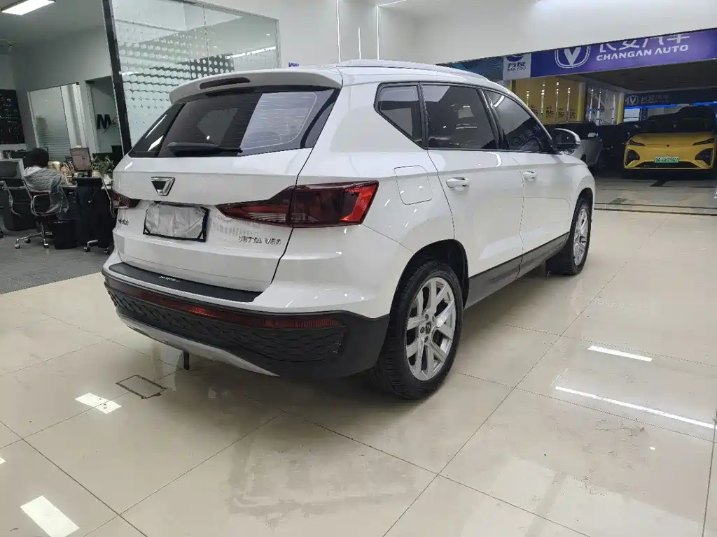 Jetta VS5 2022