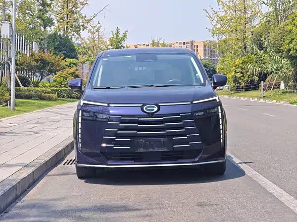 GAC Trumpchi E8 PHEV 2023