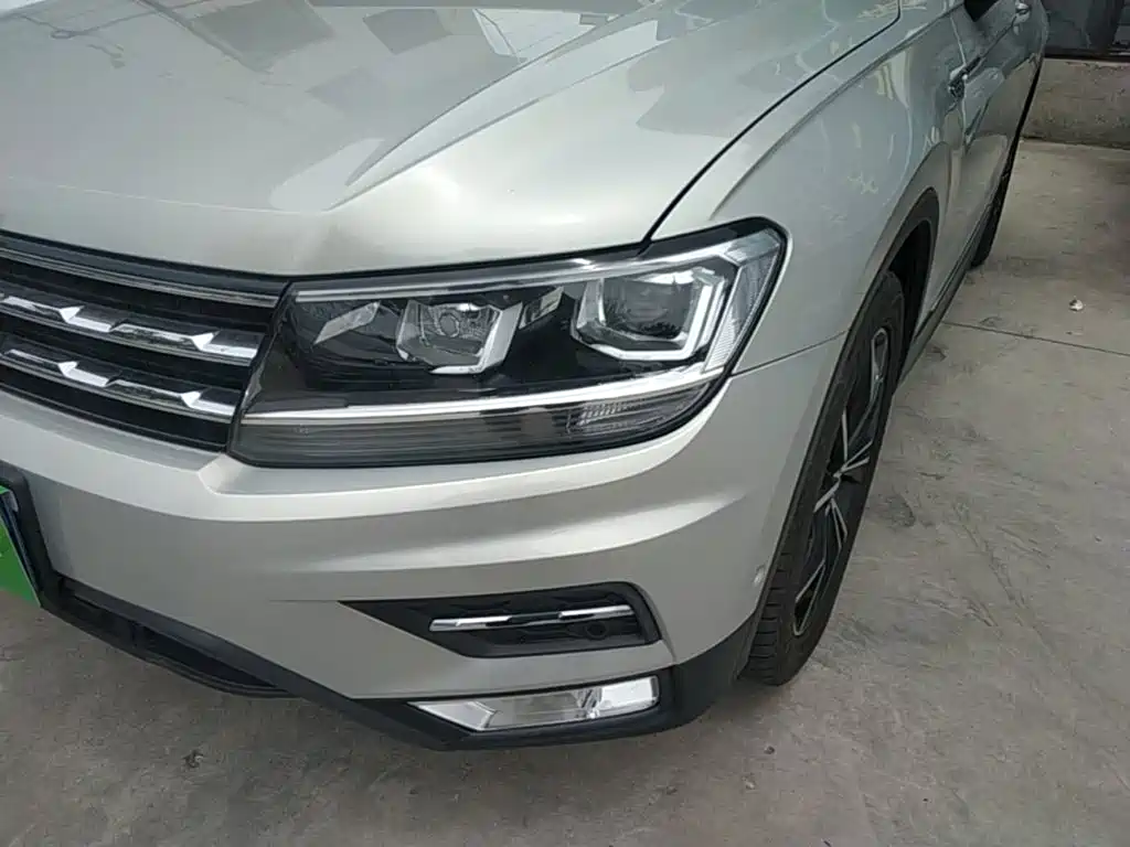 Volkswagen Tiguan L 2020 — фото 24