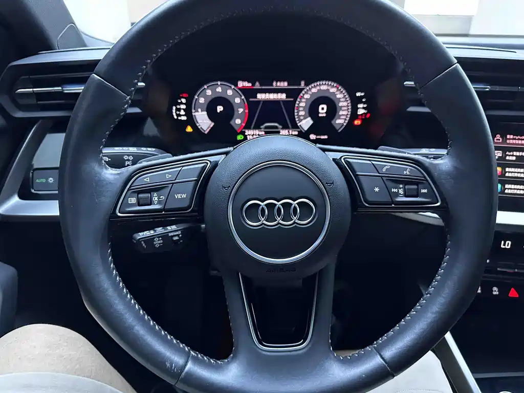 Audi A3 2022 — фото 12