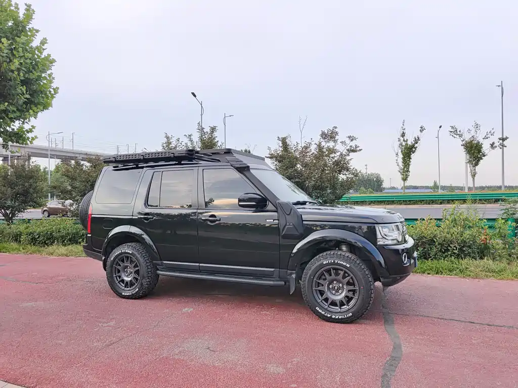 Land Rover Discovery 2013 — фото 12