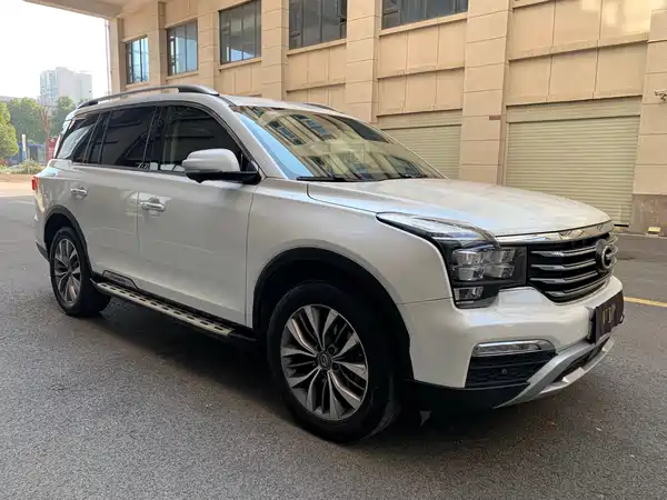 GAC Trumpchi GS8 2017