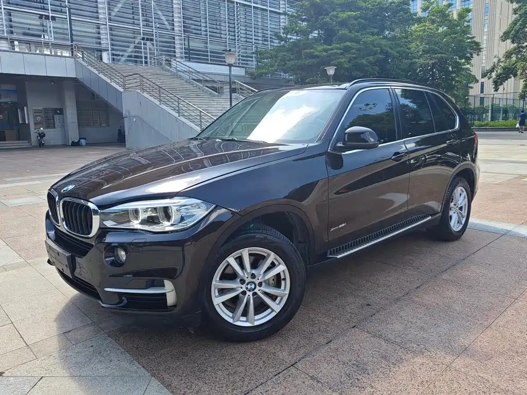 BMW X5 2016 — фото 1