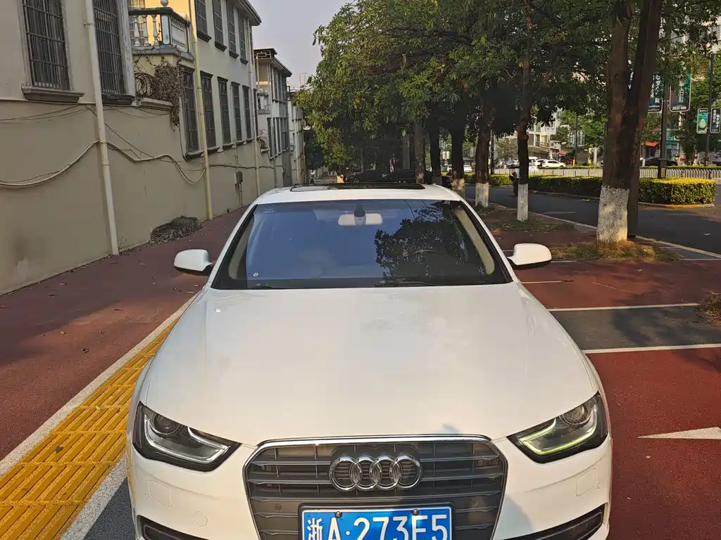 Audi A4L 2015 — фото 2