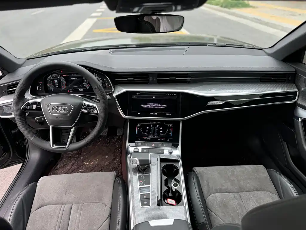 Audi A6L 2022 — фото 5