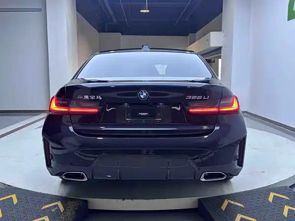 BMW 3 Series 2023