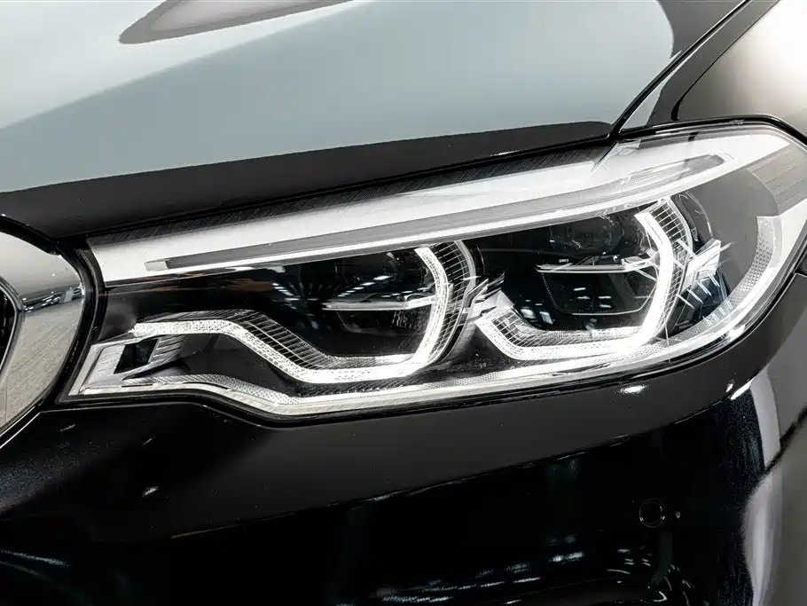 BMW 5 Series 2020