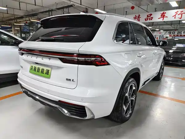 Geely Xingyue L 2021
