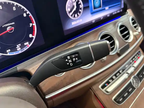 Mercedes-Benz E-Class 2020