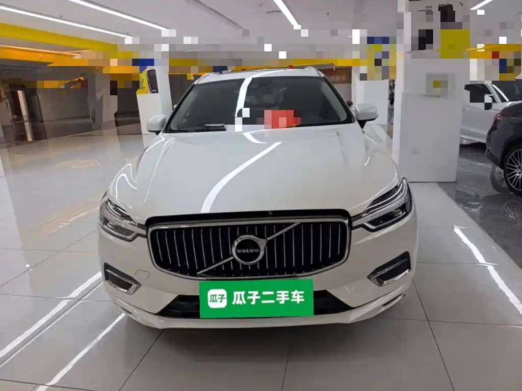 Volvo XC60 2020 — фото 3