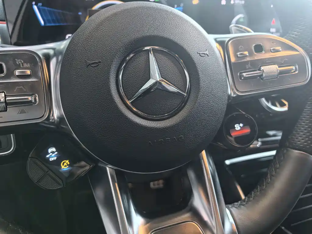 Mercedes-Benz A-Class AMG 2023 — фото 16