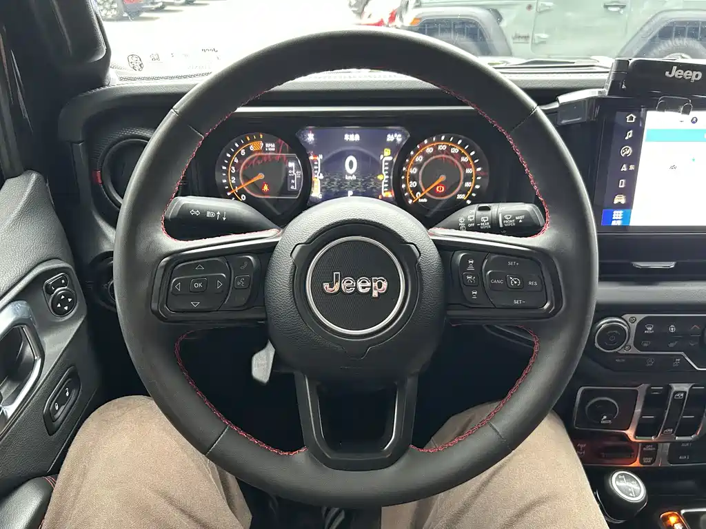 Jeep Wrangler 2024 — фото 10