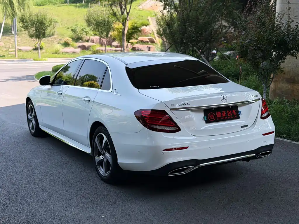 Mercedes-Benz E-Class 2018