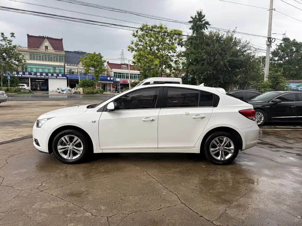 Chevrolet Cruze 2014