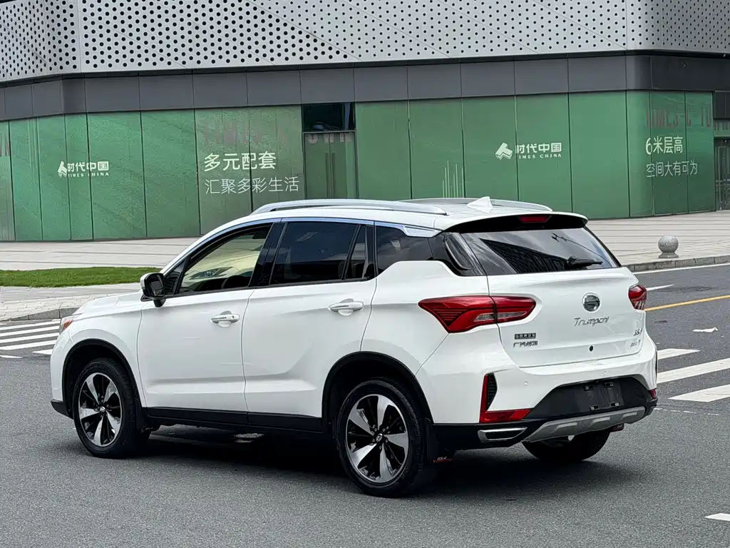 GAC Motor Trumpchi GS4 2018 — фото 4
