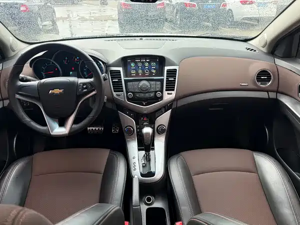 Chevrolet Cruze 2014