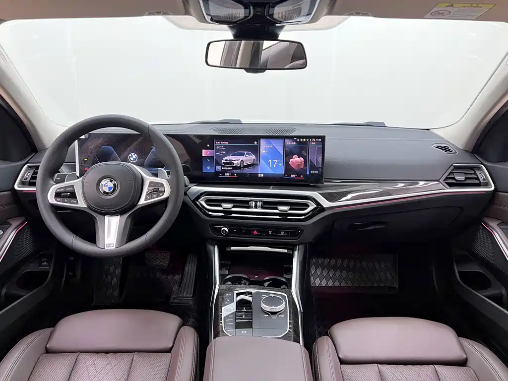 BMW 3 Series 2023 — фото 11