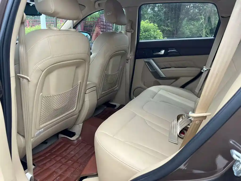 Haval H2 2015 — фото 10