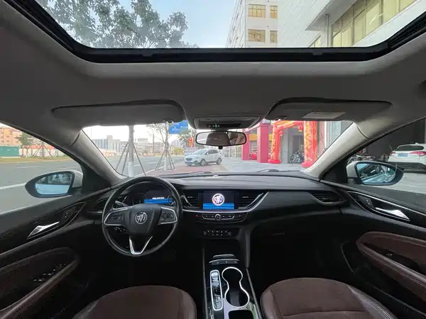 Buick Regal 2020
