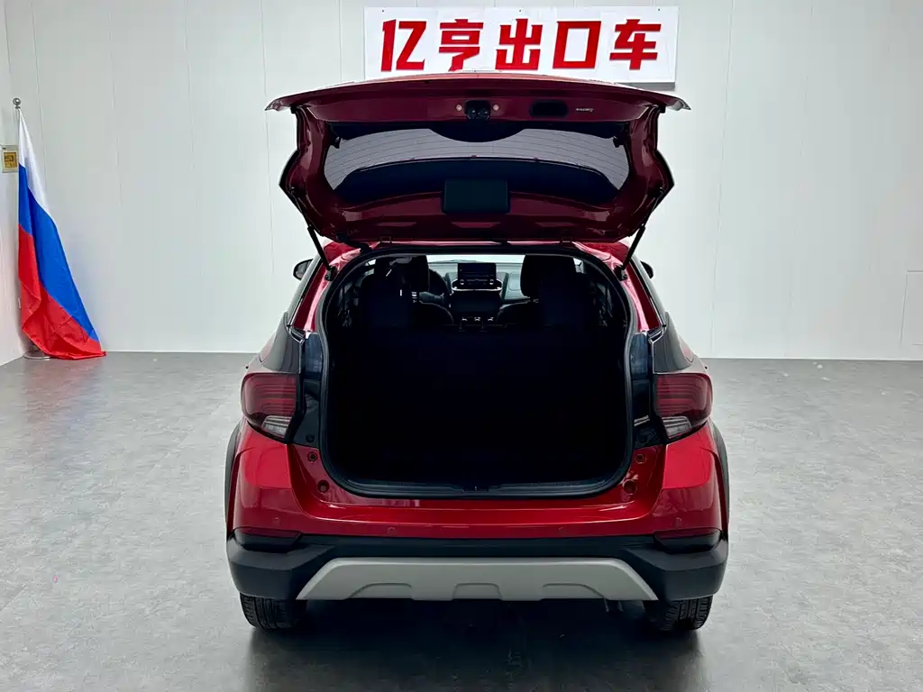 Toyota Yaris L 2021 — фото 16