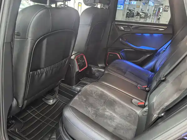Porsche Macan 2016