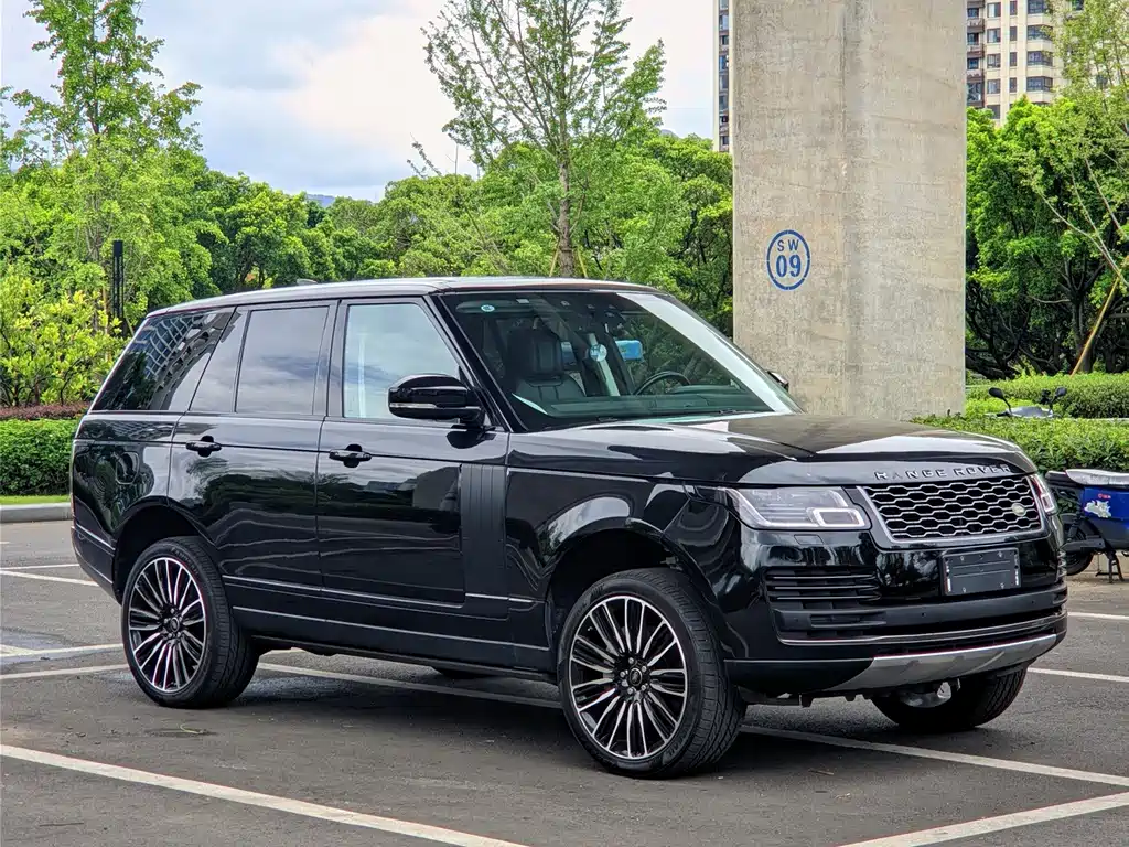 Land Rover Range Rover 2019 — фото 22