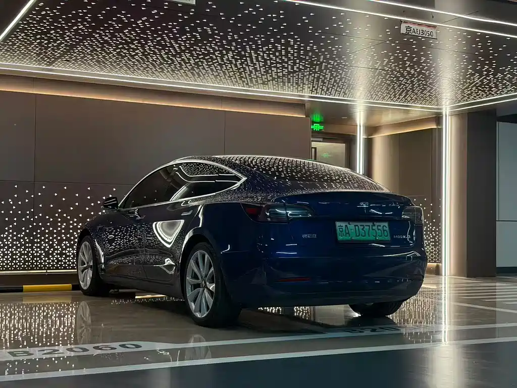 Tesla Model 3 2020 — фото 20