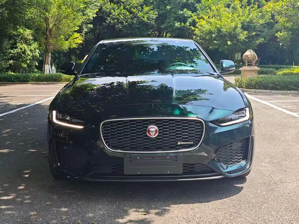 Jaguar XEL 2023 — фото 2