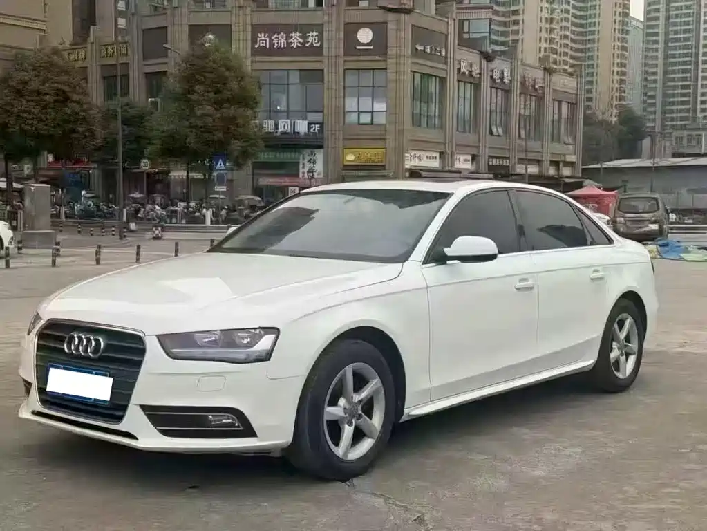 Audi A4L 2016
