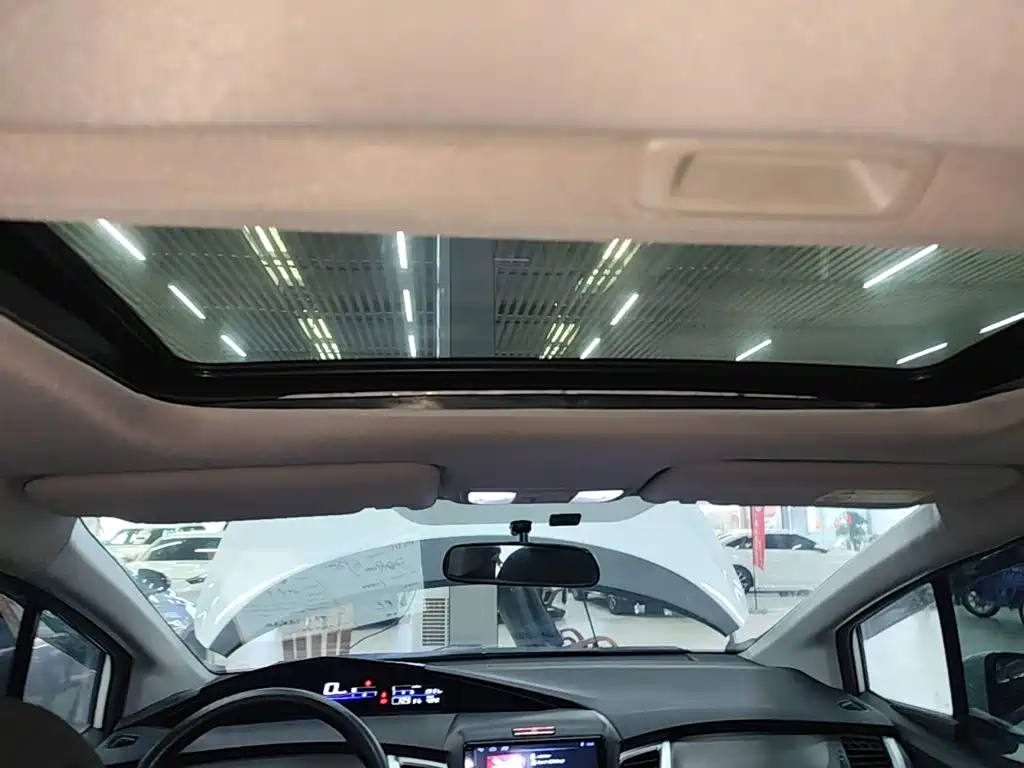 Honda Jade 2019 — фото 18