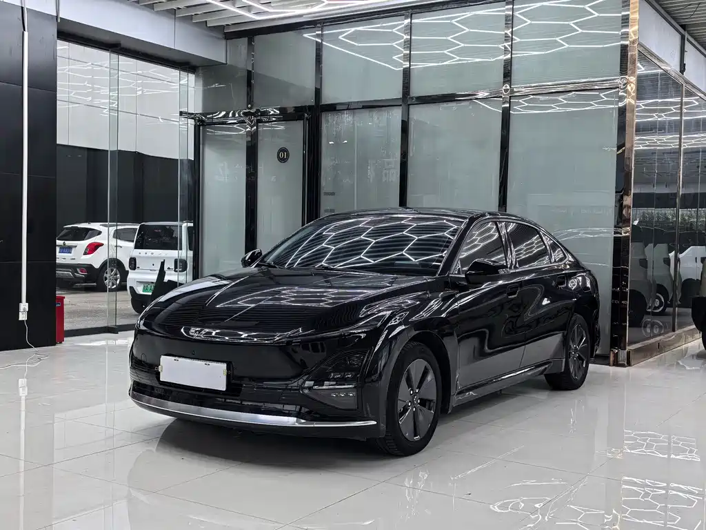 Wuling Starlight 2024