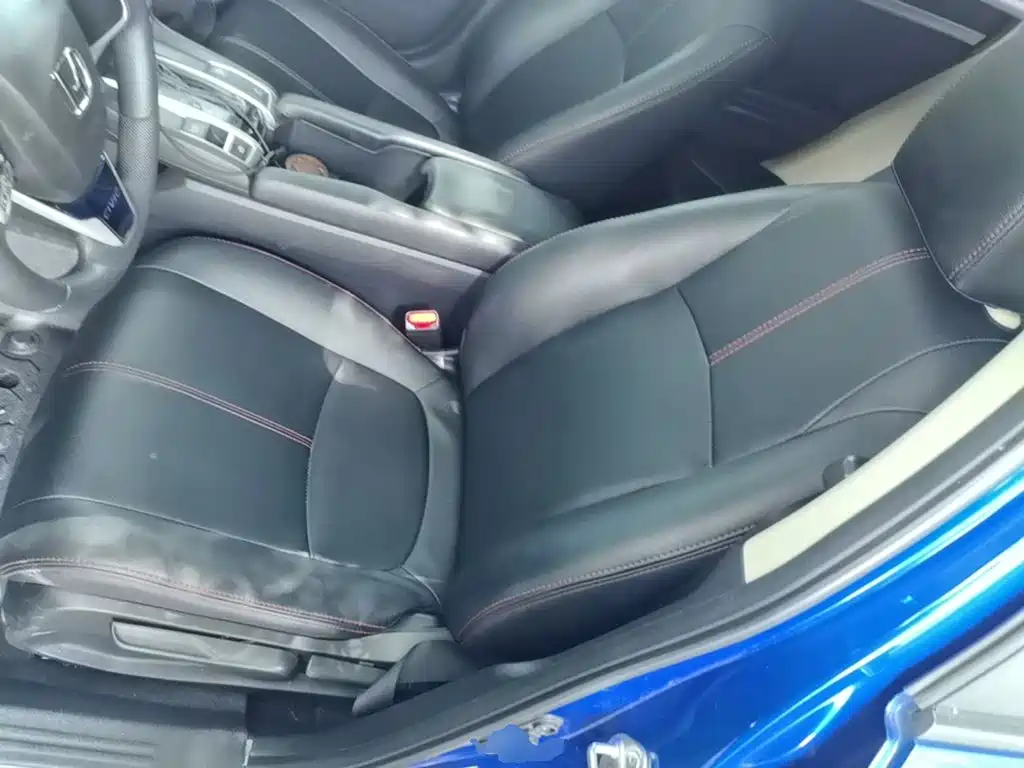 Honda Civic 2018 — фото 15