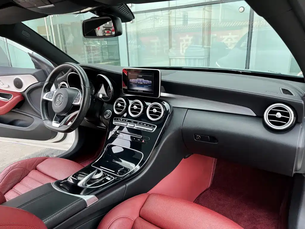 Mercedes-Benz C-Class 2017 — фото 19