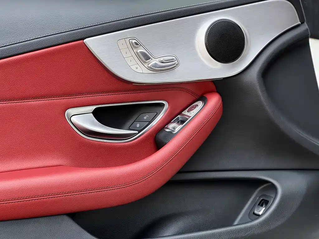 Mercedes-Benz C-Class 2017 — фото 15