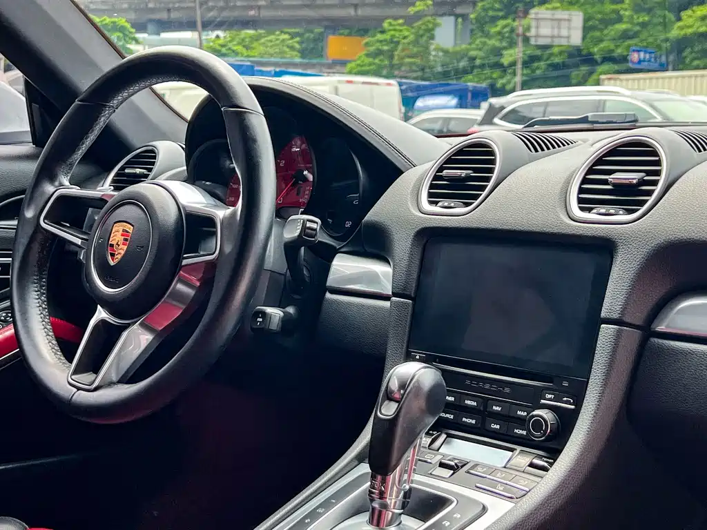 Porsche 718 2018 — фото 12