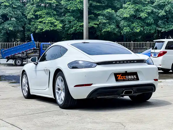 Porsche 718 2018