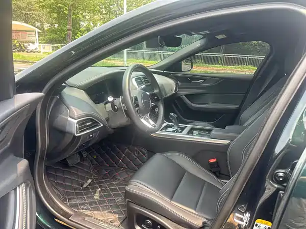 Jaguar XEL 2021