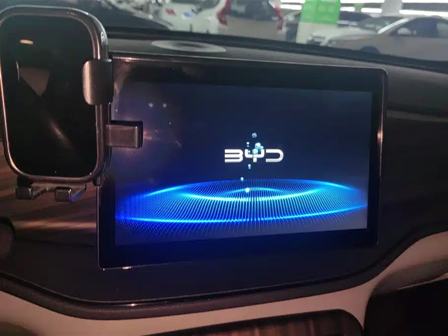 BYD Qin PLUS 2024 — фото 13