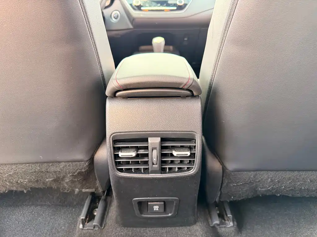 Toyota Levin 2022 — фото 15