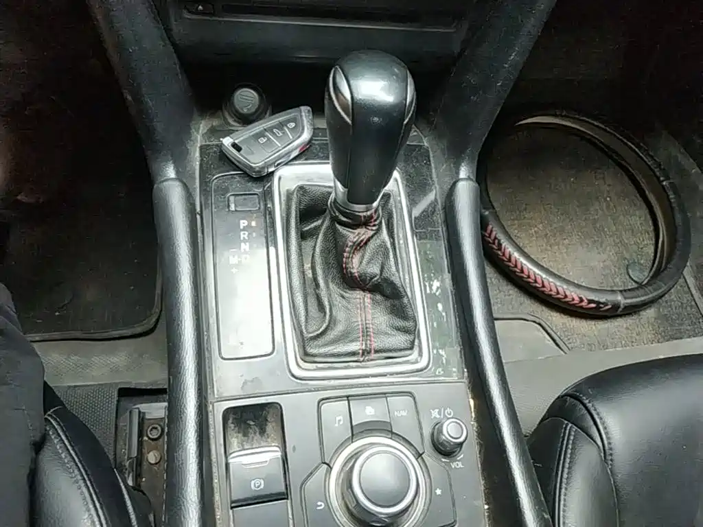 Mazda 3 Angkesela 2018 — фото 14