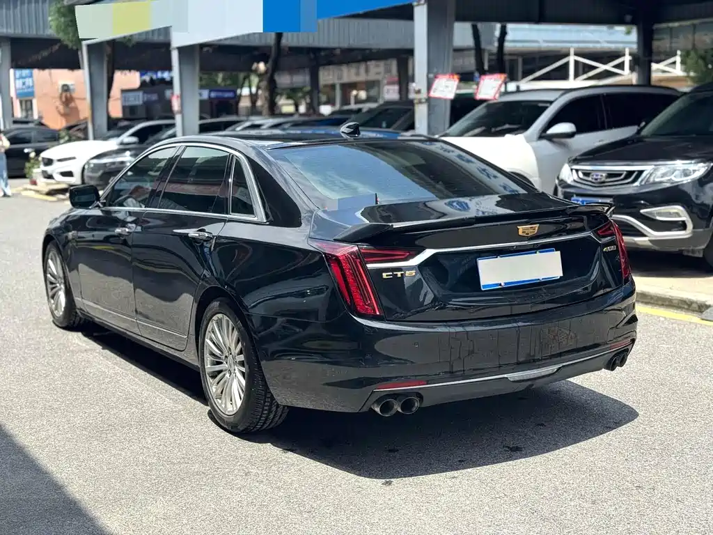 Cadillac CT6 2019 — фото 10