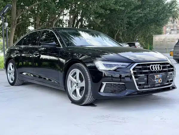 Audi A6L 2022