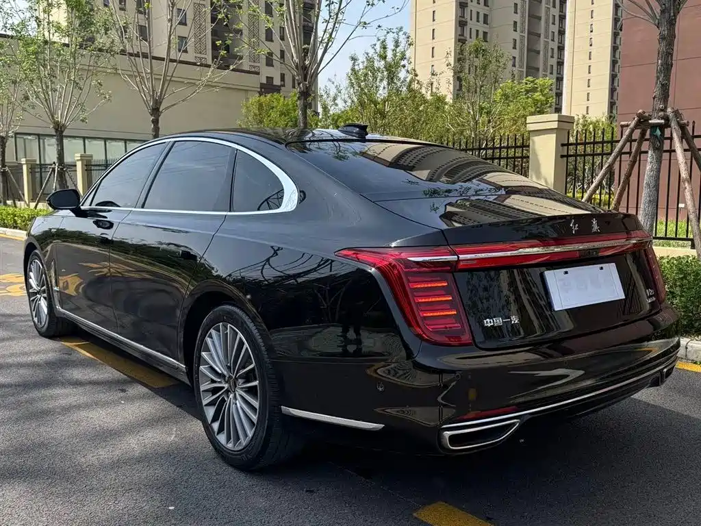 Hongqi H9 2021 — фото 4