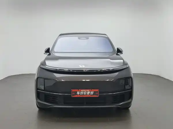 Li Auto L8 2023
